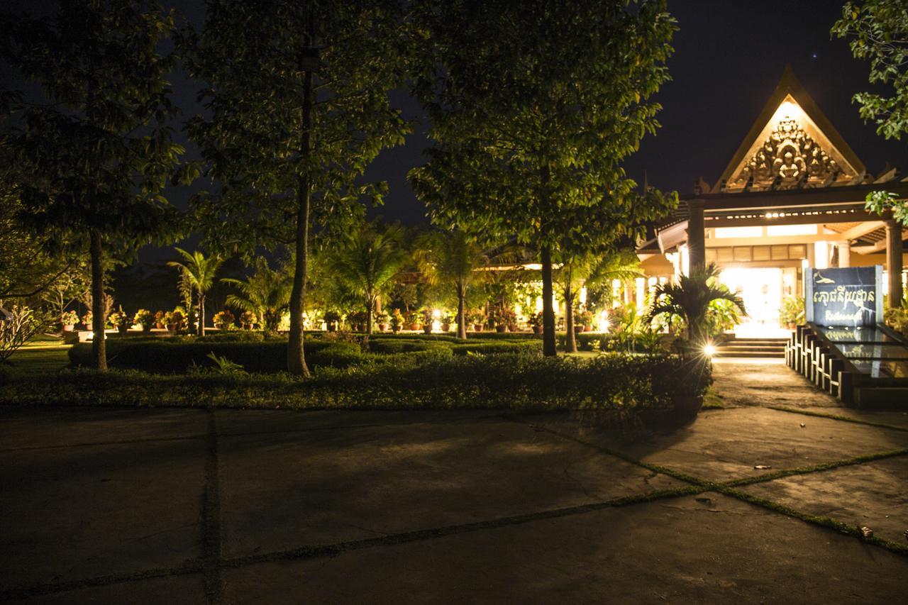 Samrith Hotel Kampong Thom Exterior photo