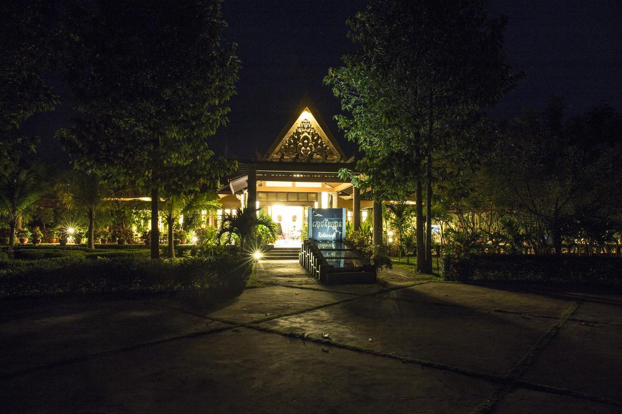 Samrith Hotel Kampong Thom Exterior photo