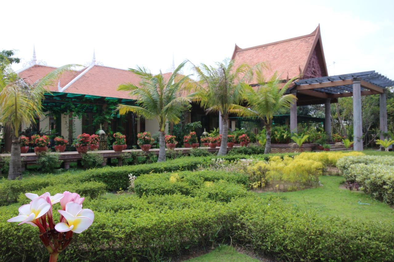 Samrith Hotel Kampong Thom Exterior photo